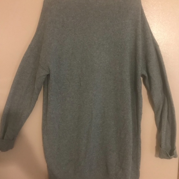 Sweater - Picture 3 of 3